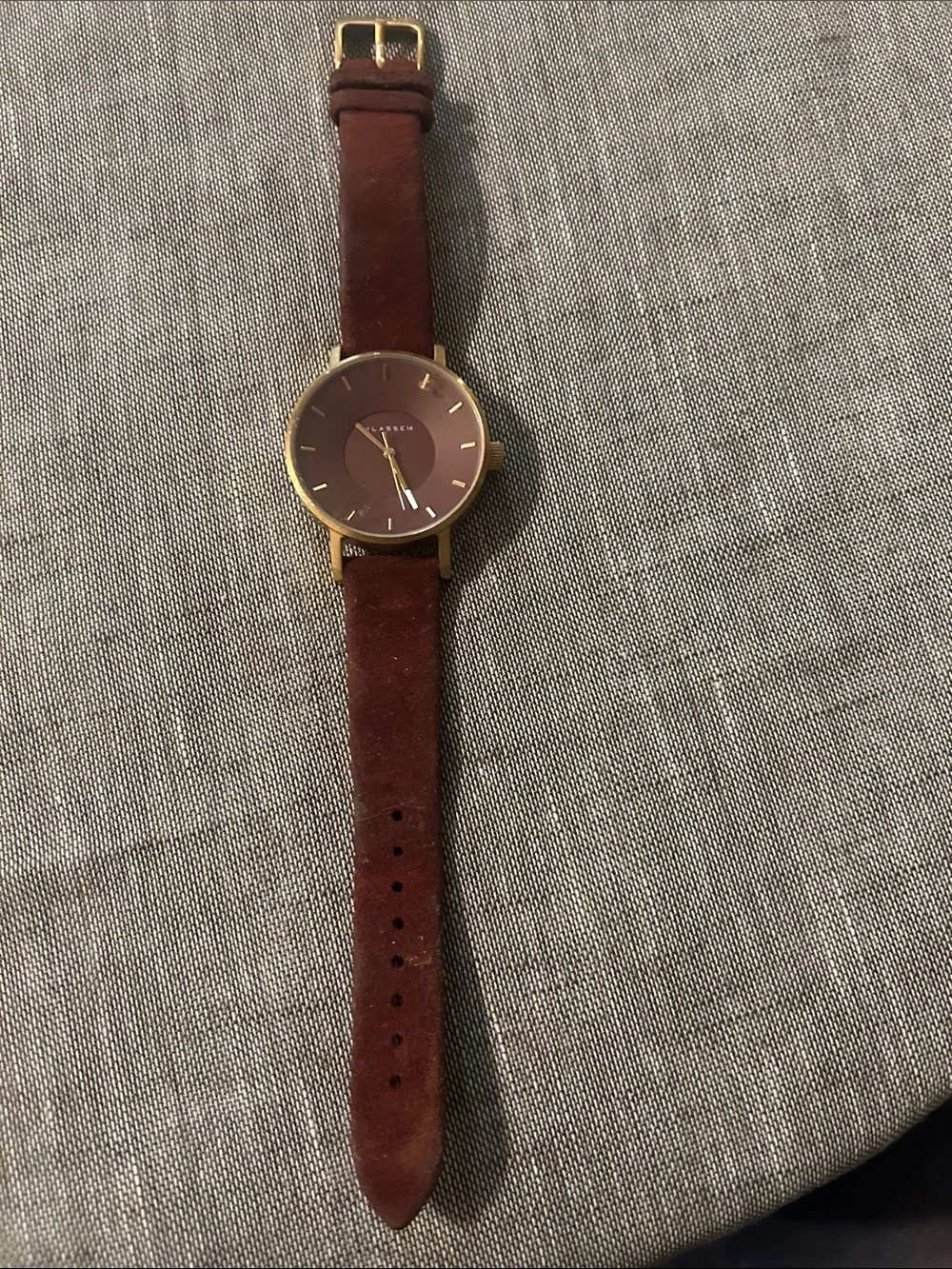 Minimalist Brown Leather Men's Watch - Unbranded